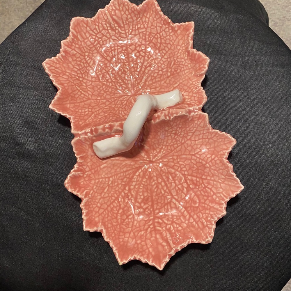 NEUWIRTH Portugal PINK MAPLE LEAF 2- Sided Dish - Picture 8 of 11